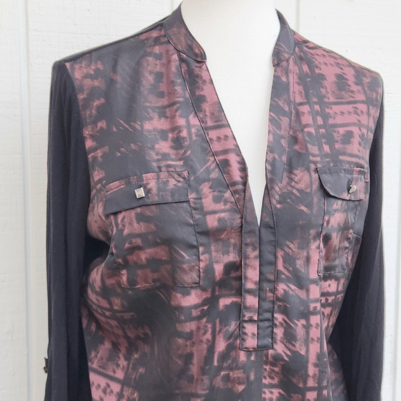 Rock & Republic Tops - Rock & Republic women's L blouse.